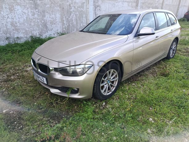 BMW 320 d · Ano 2013