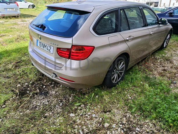 BMW 320 d · Ano 2013
