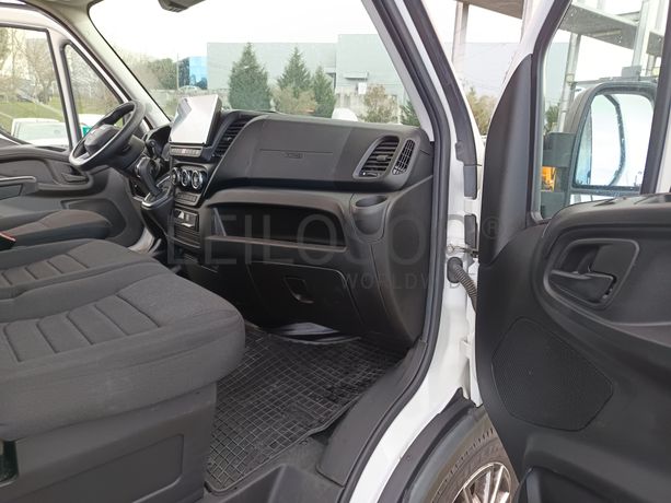 Iveco Daily · Ano 2024