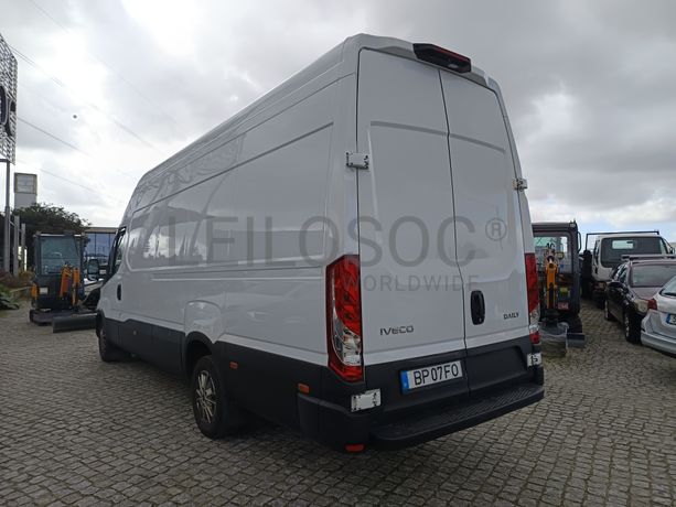 Iveco Daily · Ano 2024