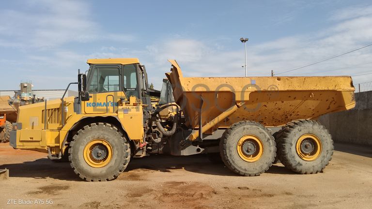 Dumper Articulado 30 T KOMATSU HM300-1