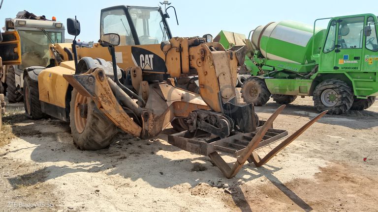 Multicarregador CATERPILLAR TH 360 B