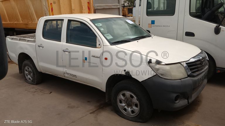 Veículo ligeiro de passageiros TOYOTA HILUX C/D 2.5 D-4D