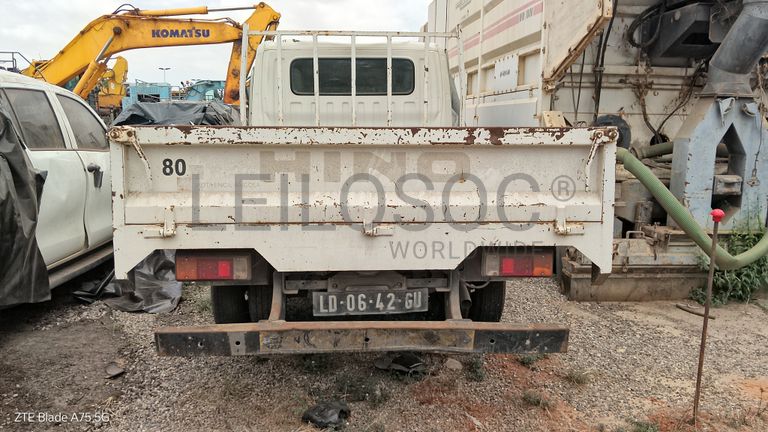 Viat. Pesadas HINO DUTRO XZU CD