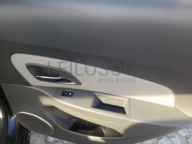 Chevrolet Cruze · Ano 2010