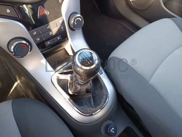 Chevrolet Cruze · Ano 2010