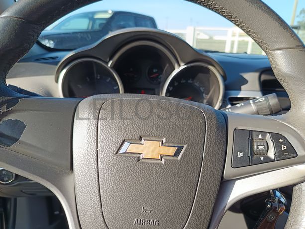 Chevrolet Cruze · Ano 2010