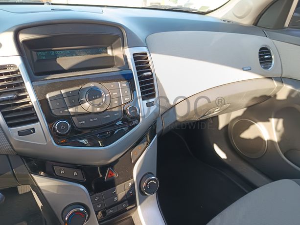 Chevrolet Cruze · Ano 2010