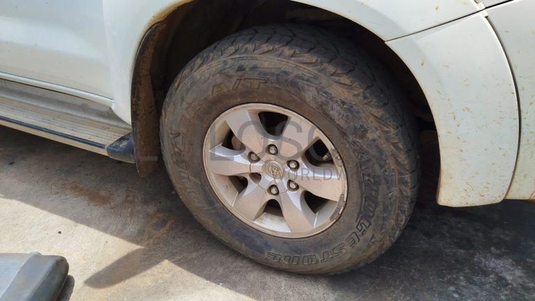 Toyota Hilux 3.0 3,18m - 2011