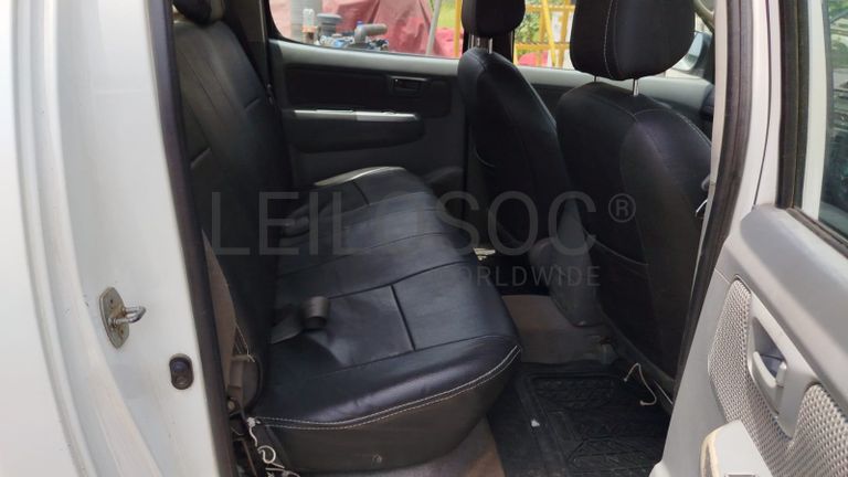 Toyota Hilux 3.0 3,18m - 2011