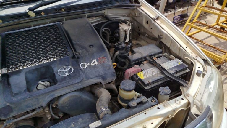 Toyota Hilux 3.0 3,18m - 2011