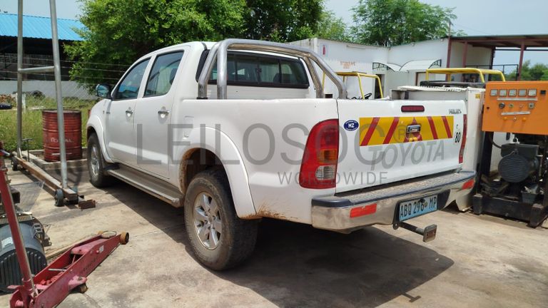 Toyota Hilux 3.0 3,18m - 2011