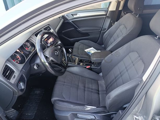 Volkswagen Golf · Ano 2014