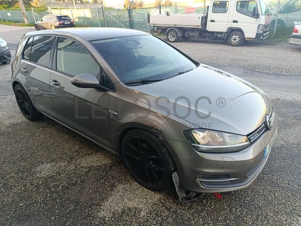 Volkswagen Golf · Ano 2014