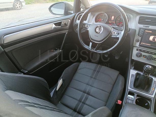 Volkswagen Golf · Ano 2014