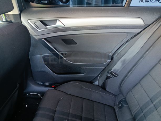 Volkswagen Golf · Ano 2014