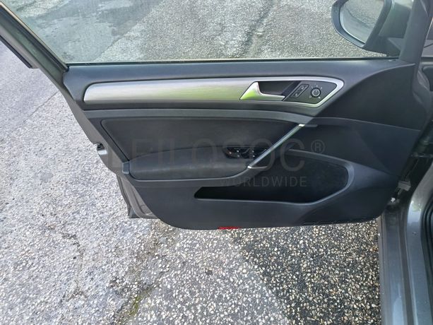 Volkswagen Golf · Ano 2014