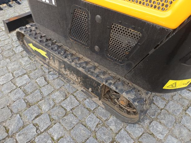 Mini Giratória Vicsec VC20L-Y · Ano 2025