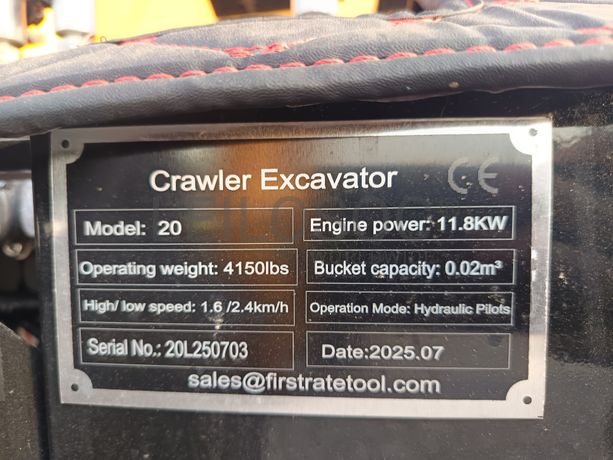 Mini Giratória Vicsec VC20L-Y · Ano 2025