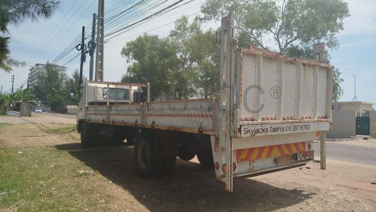 Toyota/Hino 4,60m - 2008