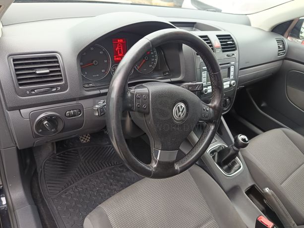 Volkswagen Golf · Ano 2008