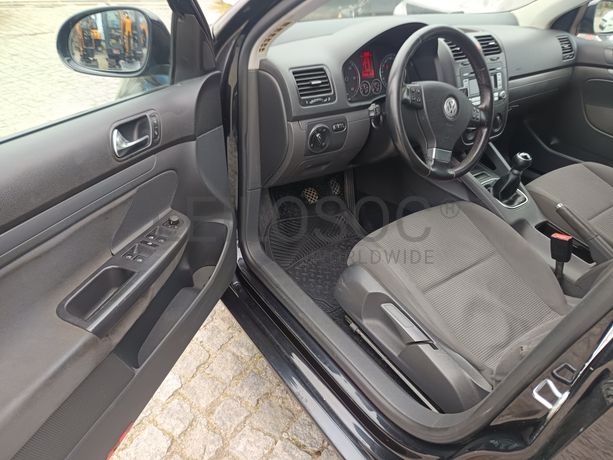 Volkswagen Golf · Ano 2008