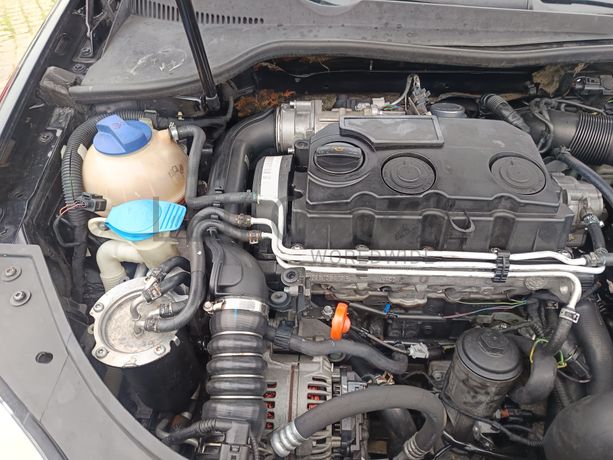 Volkswagen Golf · Ano 2008