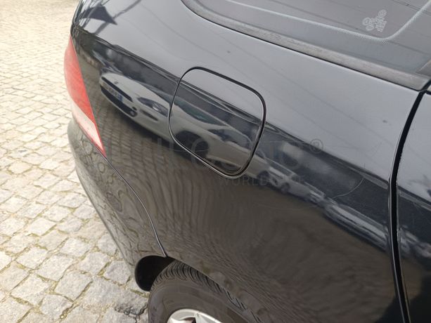 Volkswagen Golf · Ano 2008