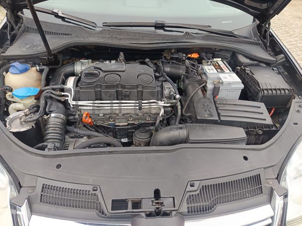 Volkswagen Golf · Ano 2008