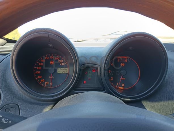 Alfa Romeo 156 · Ano 2002