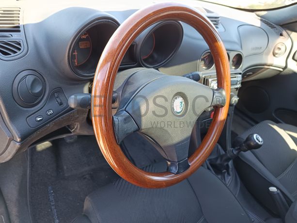 Alfa Romeo 156 · Ano 2002