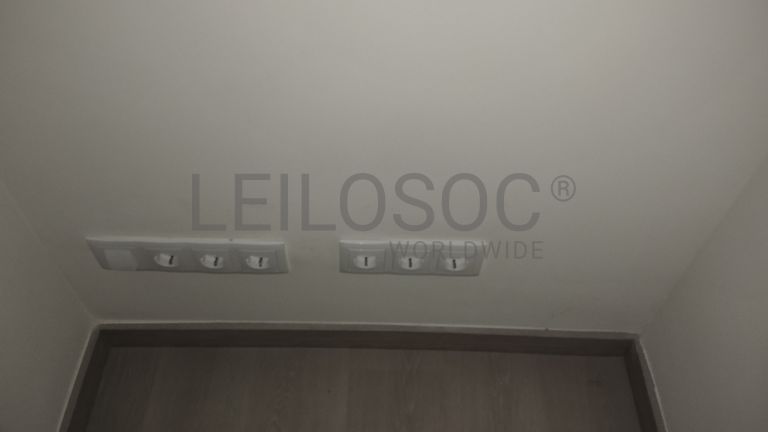 Loja N.º 5 · Urbanização do Loreto, Coimbra