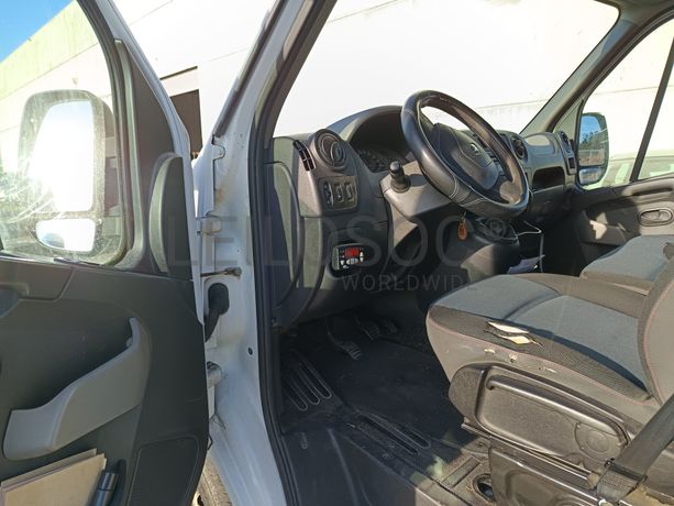 Renault Master DCI 165 · Ano 2015