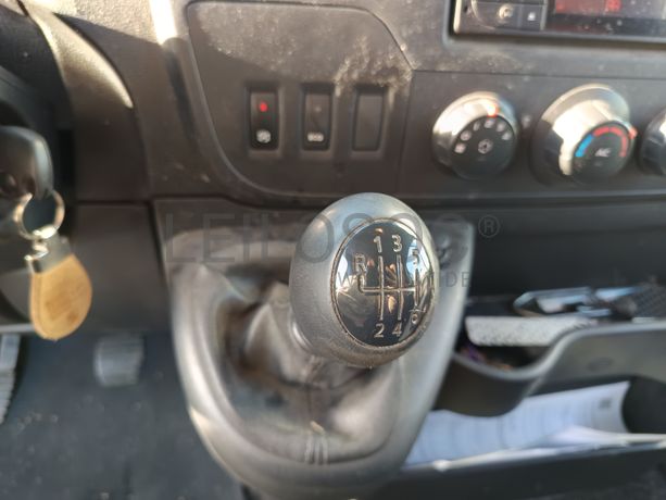 Renault Master DCI 165 · Ano 2015