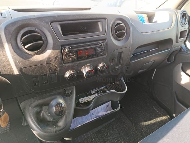 Renault Master DCI 165 · Ano 2015