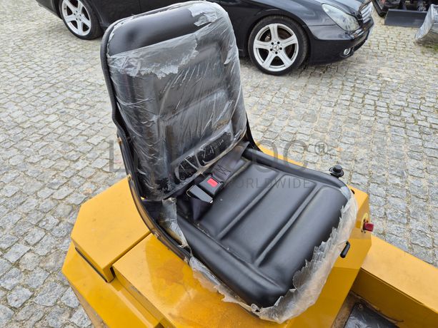 Mini Giratória Machpro MP-S805 · Ano 2025