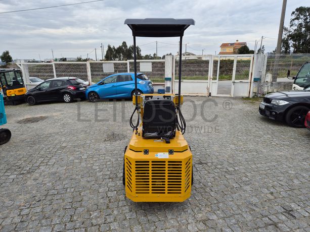 Mini Giratória Machpro MP-S805 · Ano 2025