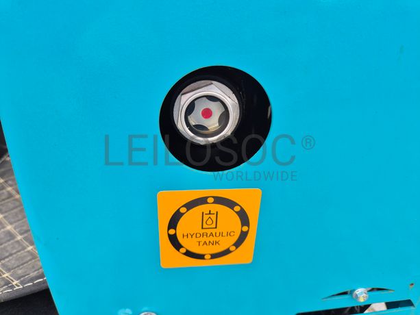 Mini Giratória JPC KV12 · Ano 2025