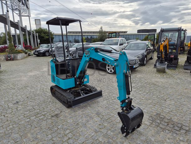 Mini Giratória JPC KV12 · Ano 2025