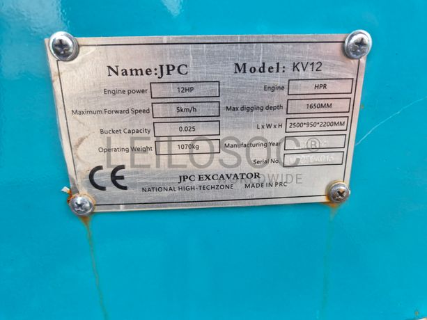 Mini Giratória JPC KV12 · Ano 2025