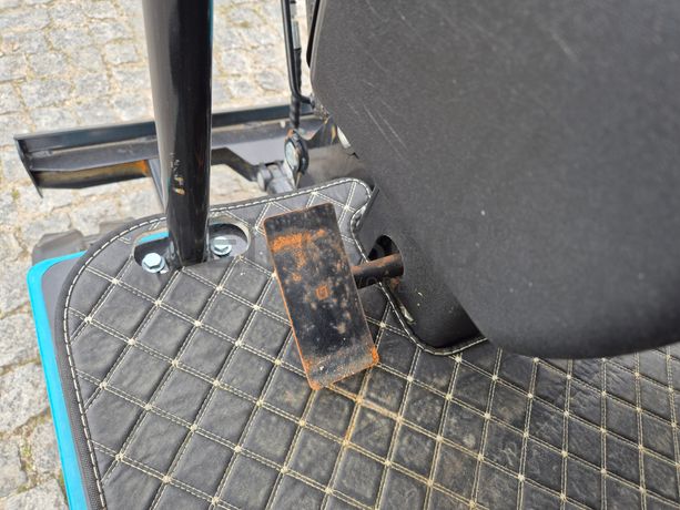 Mini Giratória JPC KV12 · Ano 2025