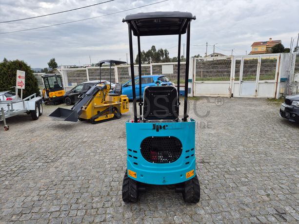 Mini Giratória JPC KV12 · Ano 2025