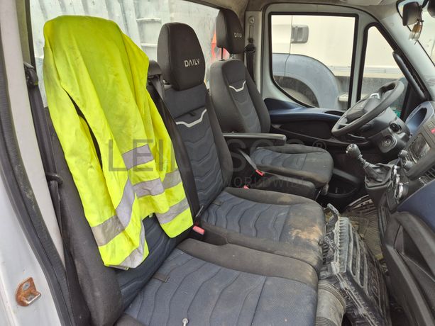 Iveco 35 160 · Ano 2020