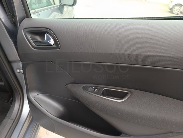 Peugeot 307 · Ano 2008