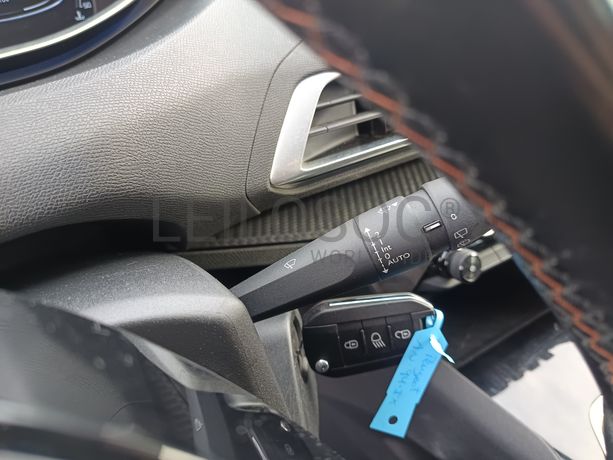 Peugeot 3008 · Ano 2017