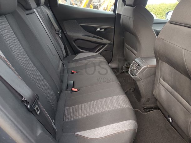 Peugeot 3008 · Ano 2017