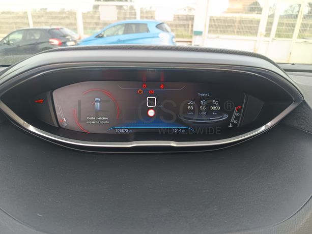 Peugeot 3008 · Ano 2017