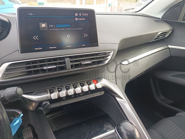 Peugeot 3008 · Ano 2017