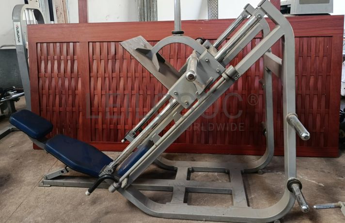 Máquina de Exercício para Pernas