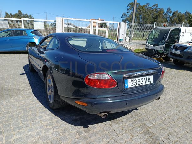 Jaguar XK8 · Ano 2001
